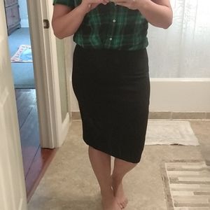 Black pencil skirt